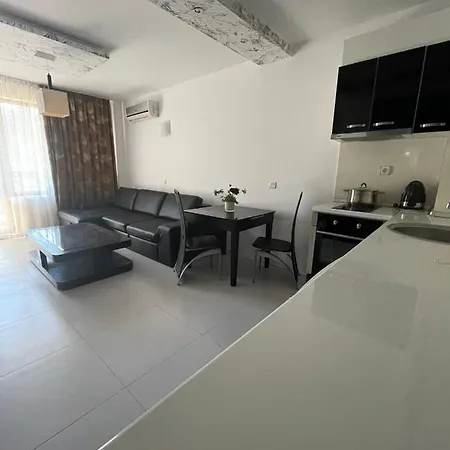 Rich-1 Sp Apartment Ravda