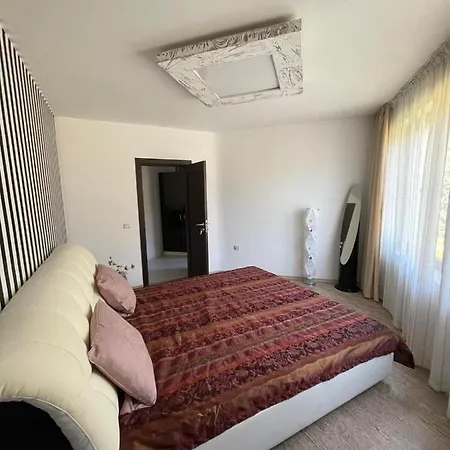 Rich-1 Sp Apartmán *