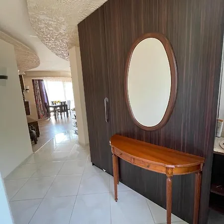 Rich-1 Sp Apartment *