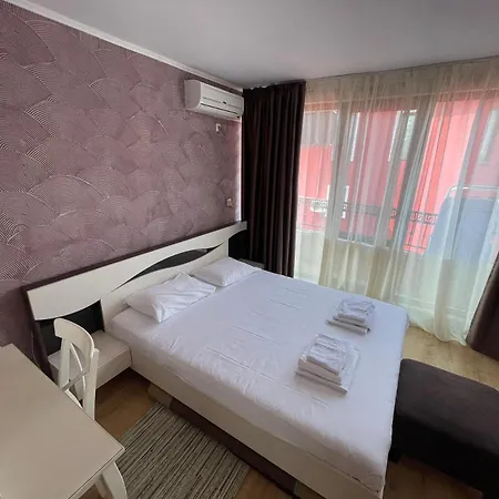 Rich-1 Sp Apartmán Ravda