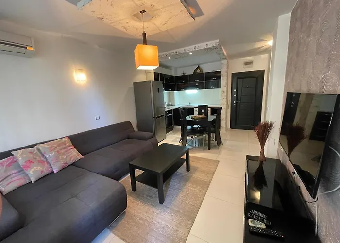 アパート Rich-1 Sp ラヴダ